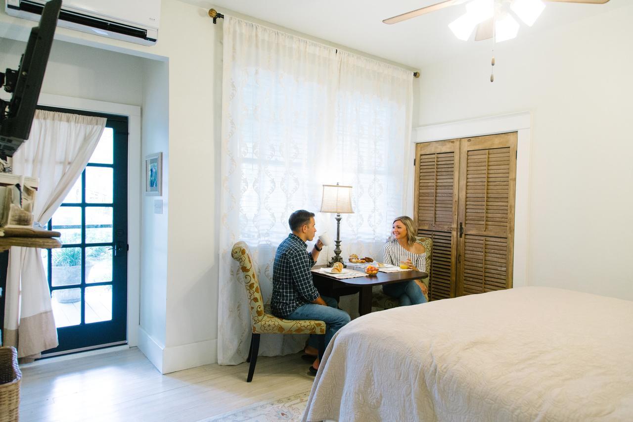 Blue Heron B&B 曼德维尔 外观 照片